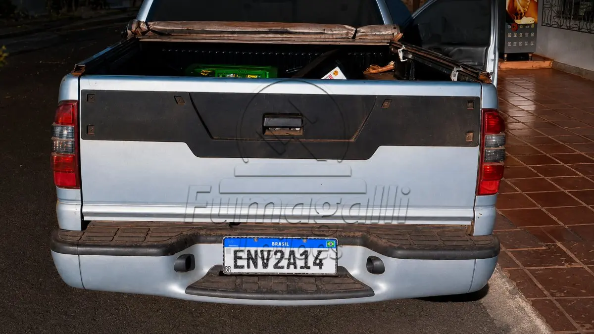 LOTE 000 - caminhonete GM S10 Executive D, ano/modelo 2009/2010, placas  ENV 2A14