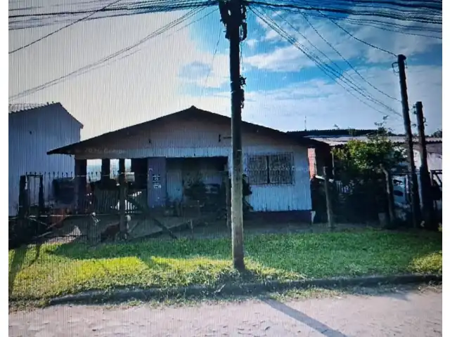 UM IMÓVEL DE 200m² NA CIDADE DE ALVORADA-RS