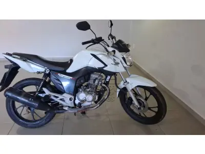 LOTE 001 - Motocicleta HONDA/CG 160 CARGO, de placas JBF6F94, 2022/2022